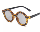 Retro Roundie - Stylish round sunglasses for little kids - Brown